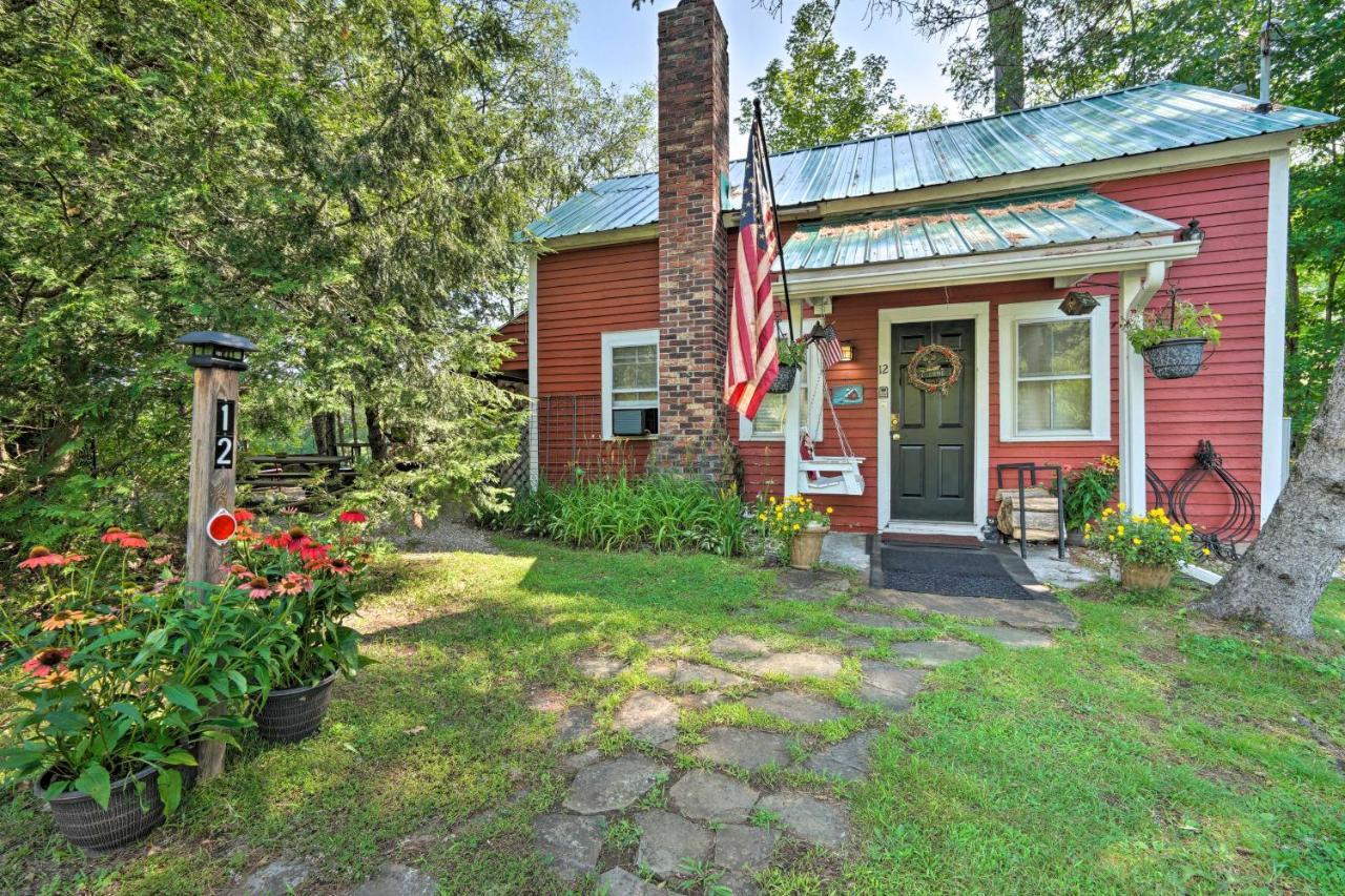 Adirondack Mountains Cottage Near Gore Mountain! Warrensburg Esterno foto